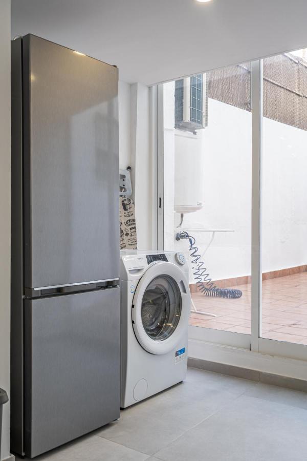 New Modern Cozy Apartment 瓦伦西亚 外观 照片